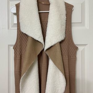 Cardigan vest from Cato